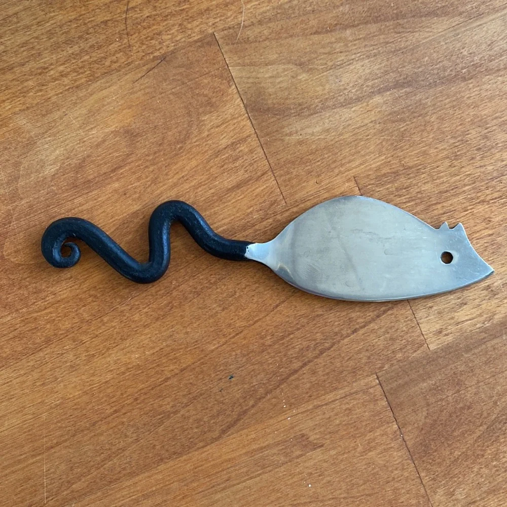 Mouse Shaped Cheese Spreader Cheese Knife Kitchen Gadget Accessory